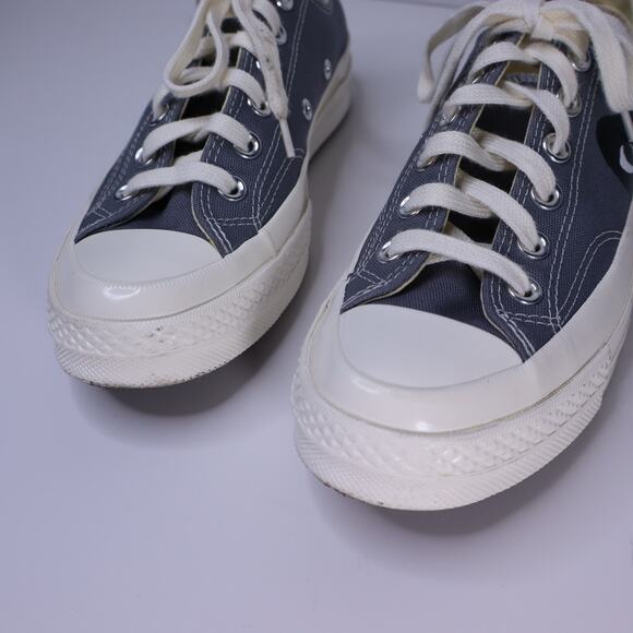 CONVERSE '70 X PLAY Grey Low Top Sneakers Black Heart Lace Up Mens 5 / Wms 7 - Picture 4 of 10